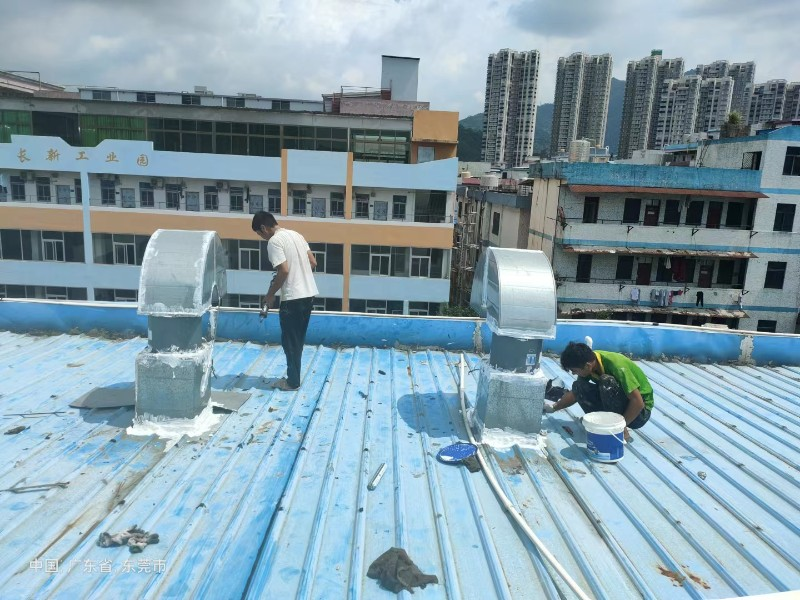 息县钢结构屋面涂料维修方法